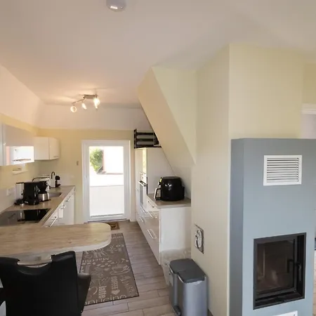 Reetdachhaus Suederende Hörnum