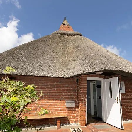 Reetdachhaus Suederende * Hörnum