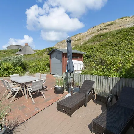Reetdachhaus Suederende Feriehus